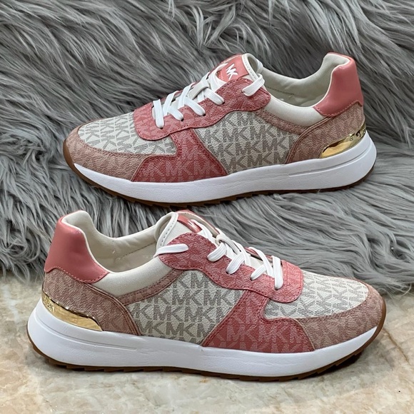 Michael Kors Women’s Allie Trainer Sneakers. New - Picture 3 of 12